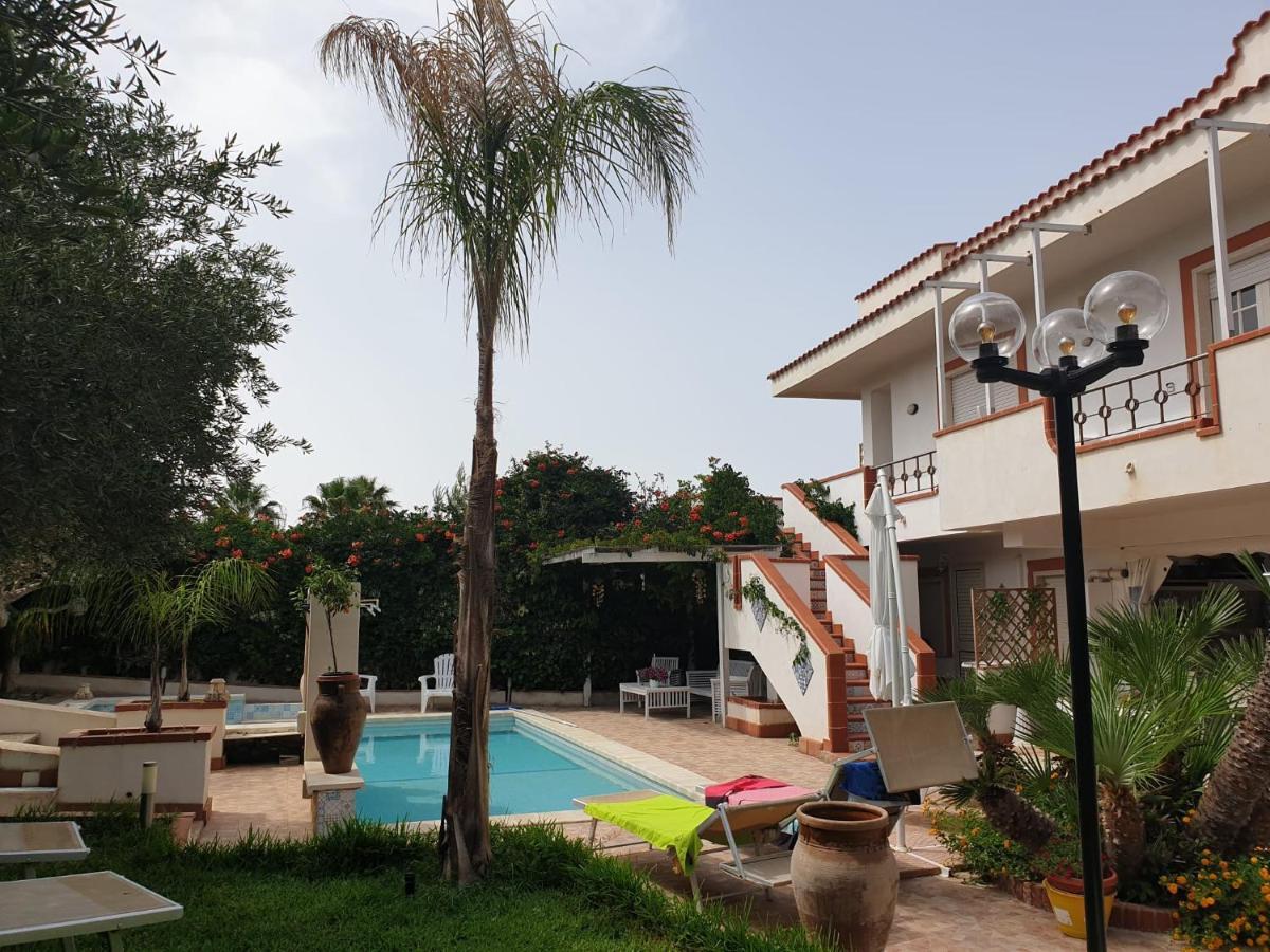 Lido Signorino Anastasia Villas-B&B المظهر الخارجي الصورة