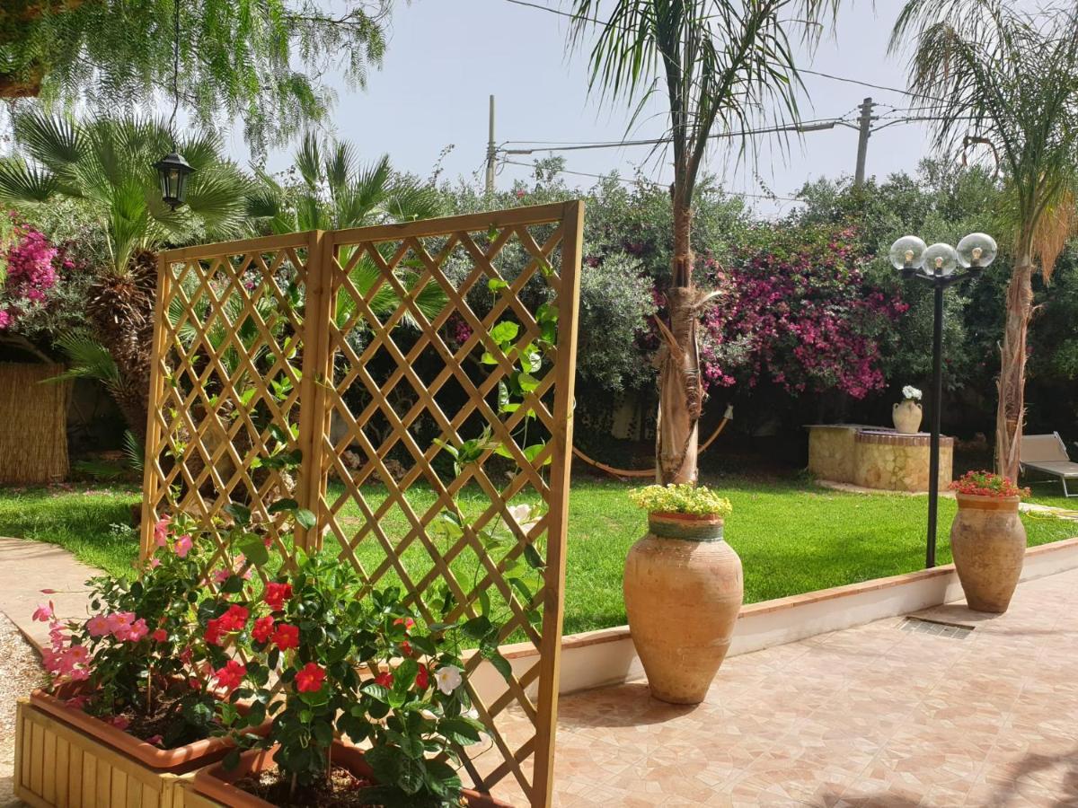Lido Signorino Anastasia Villas-B&B المظهر الخارجي الصورة